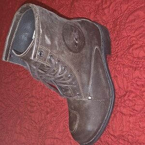 Brown motorcycle boots